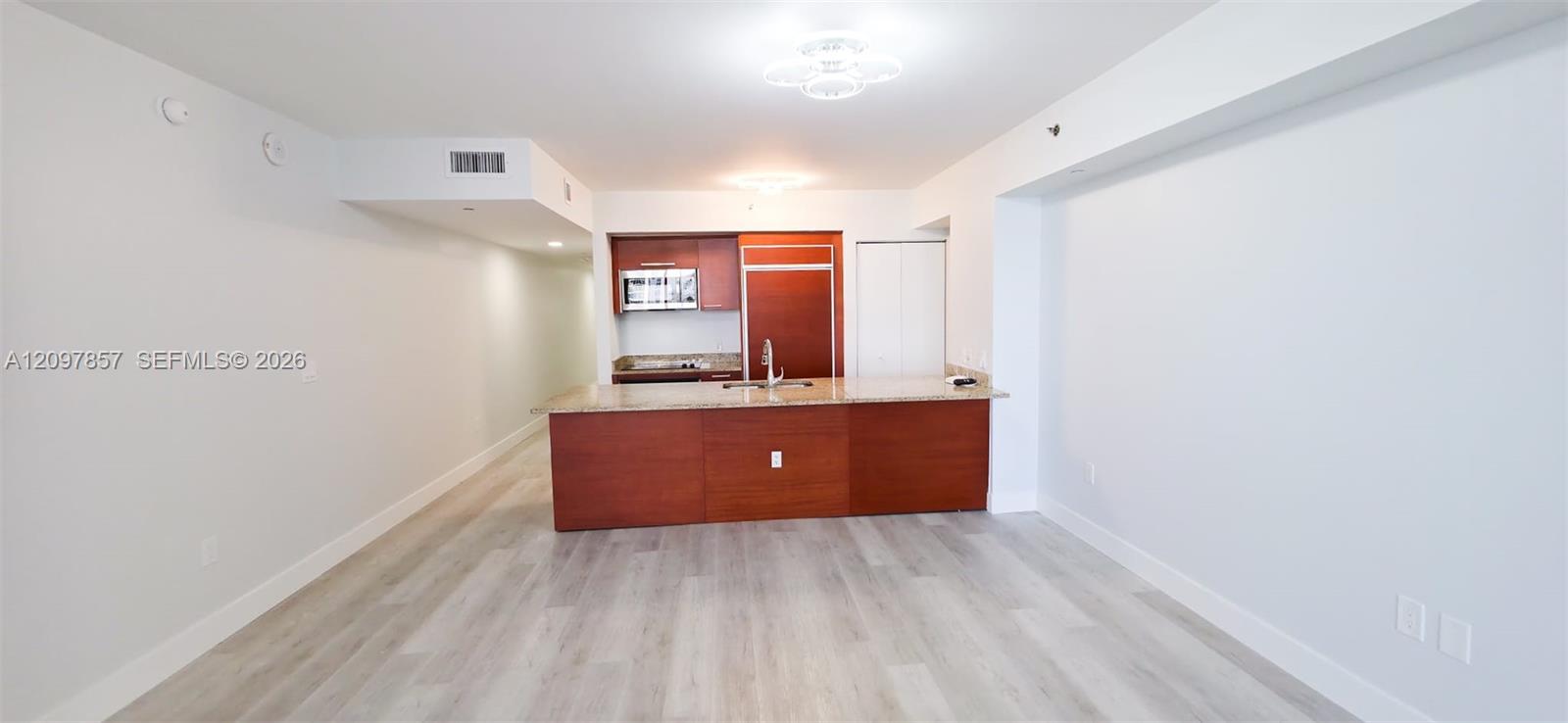 1909 1 / 1 844 sq. ft. $ 2026-09-30 0 Photo