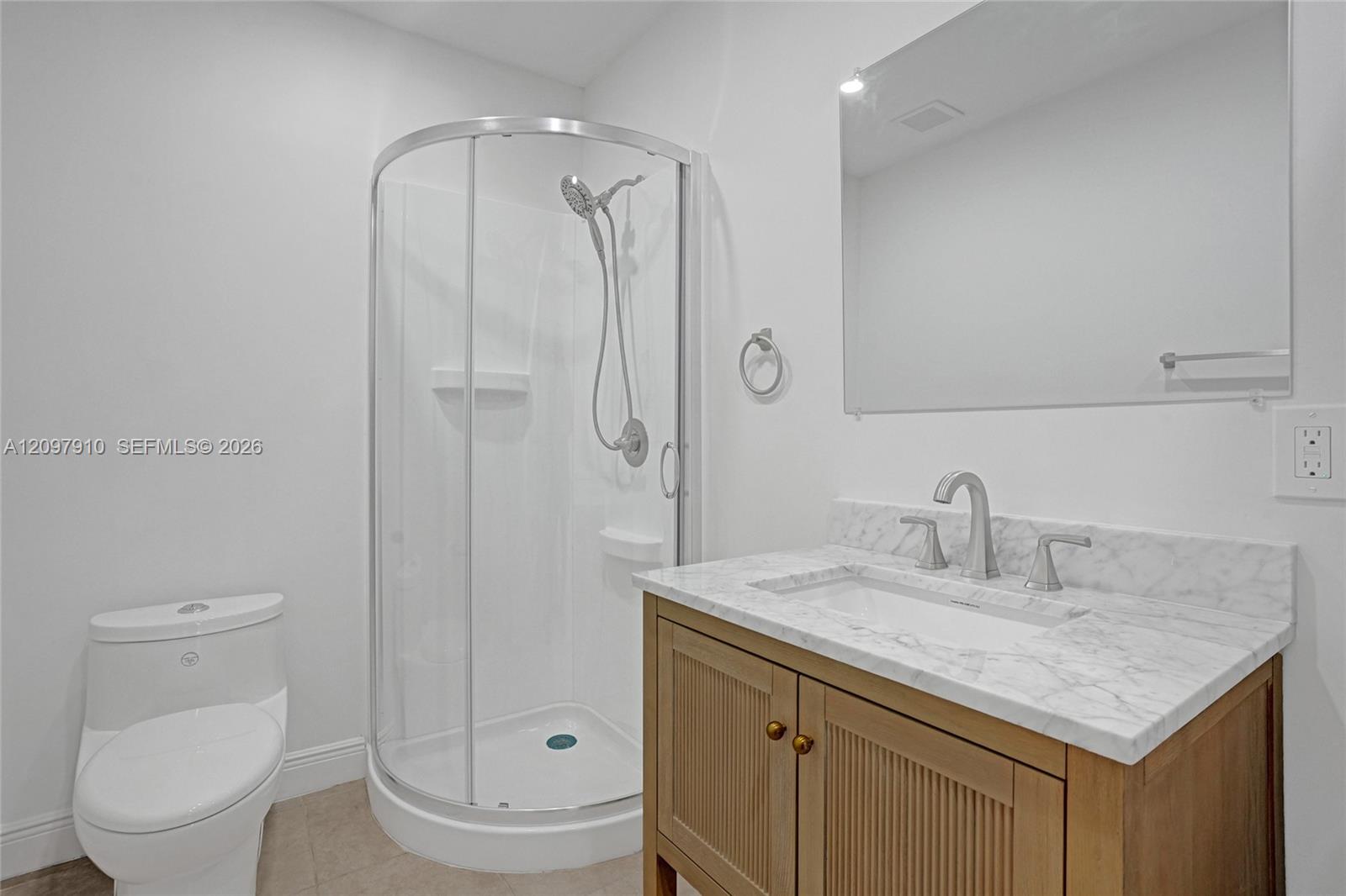 See details / 2121 sq. ft. $ 2026-10-18 0 Photo