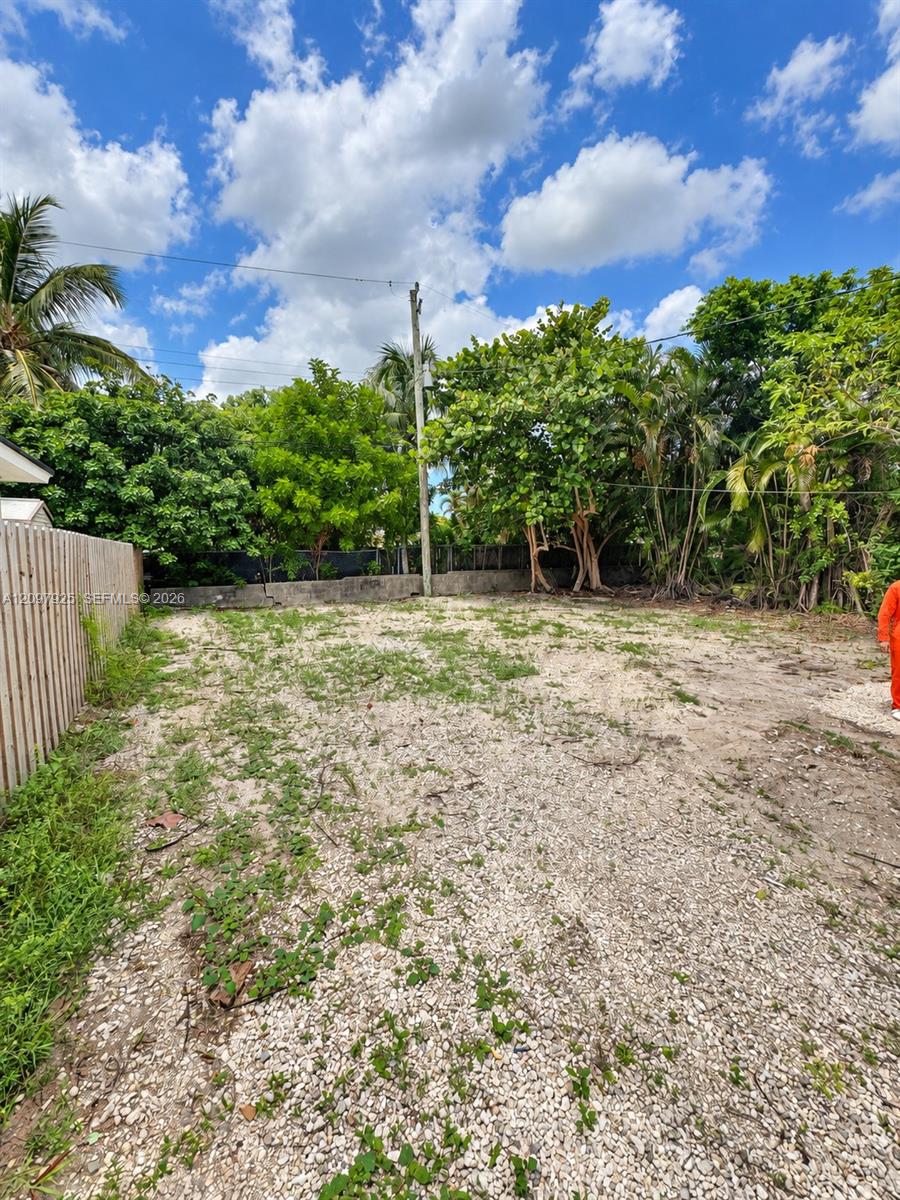Ver detalles / 1074 sq. ft. $ 2026-09-30 0 foto