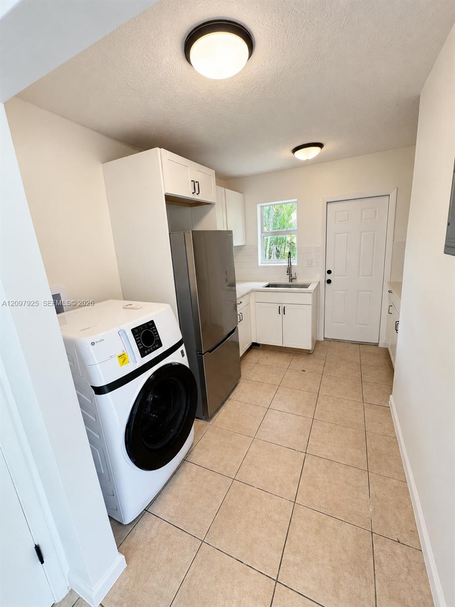 Ver detalles / 1074 sq. ft. $ 2026-09-30 0 foto