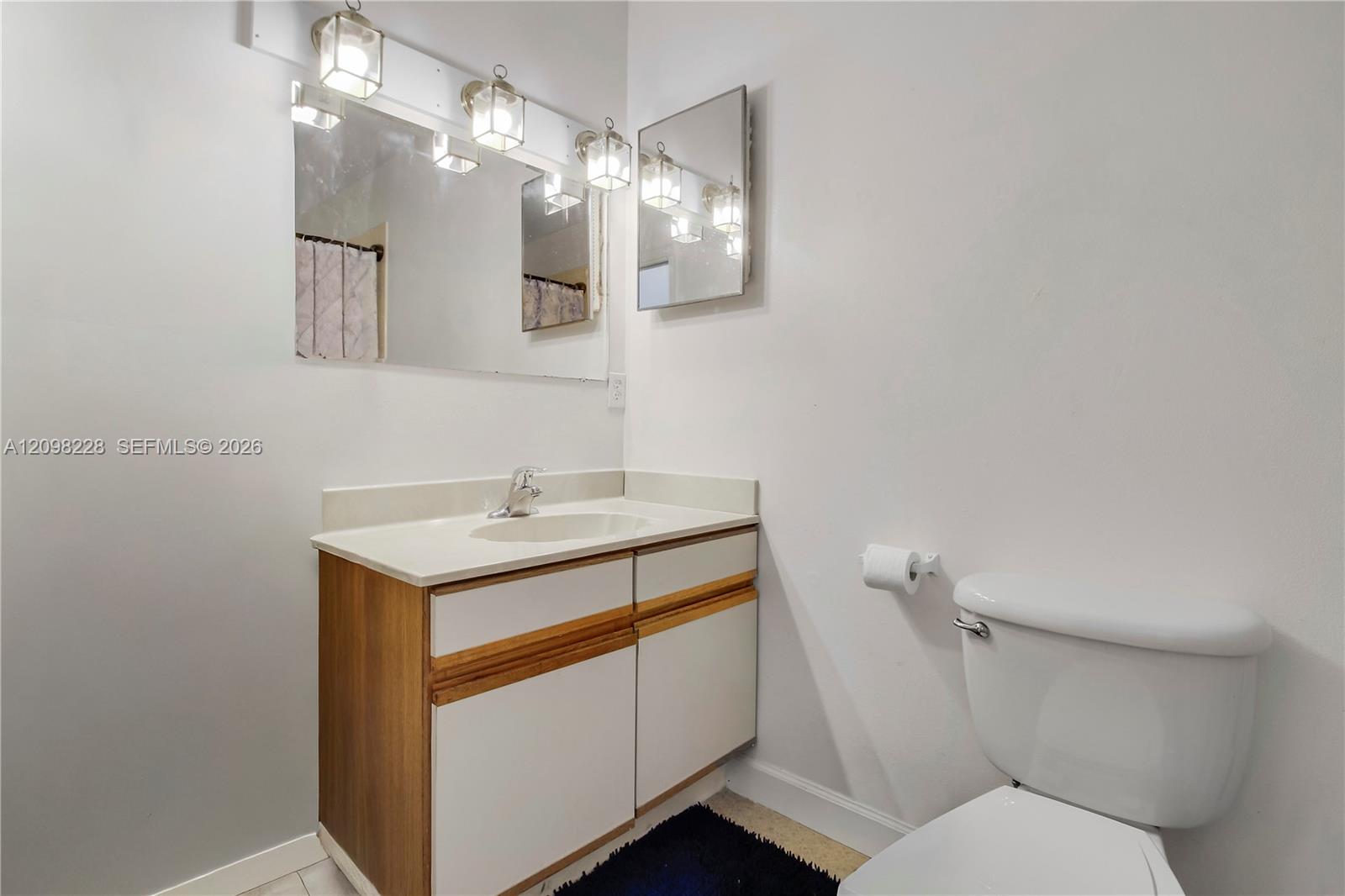Ver detalles / 2384 sq. ft. $ 2026-09-30 0 foto