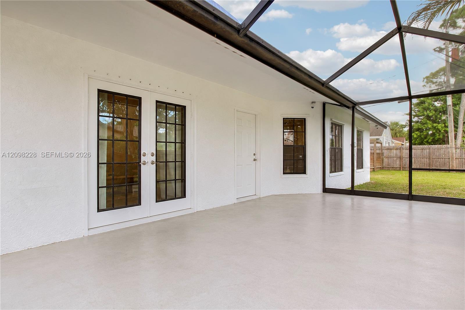 Ver detalles / 2384 sq. ft. $ 2026-09-30 0 foto
