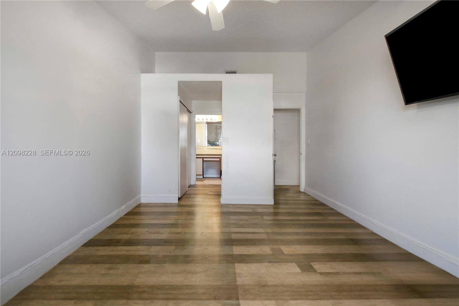 Ver detalles / 2384 sq. ft. $ 2026-09-30 0 foto