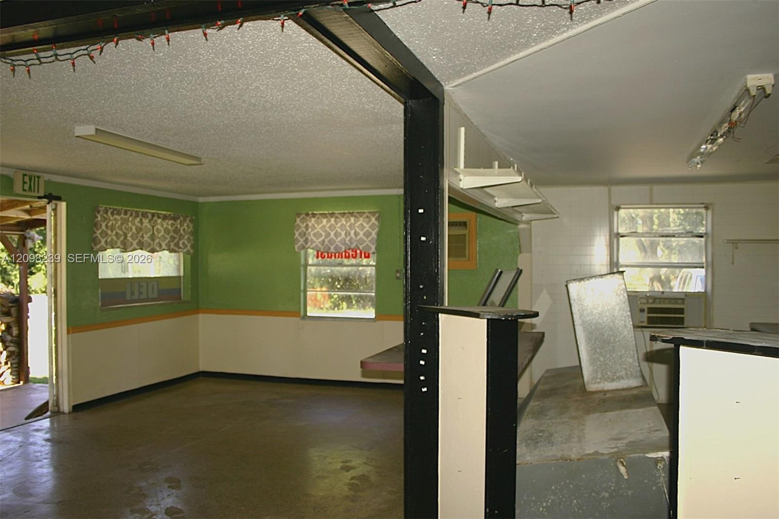 Ver detalles / sq. ft. $ 2026-10-02 0 foto