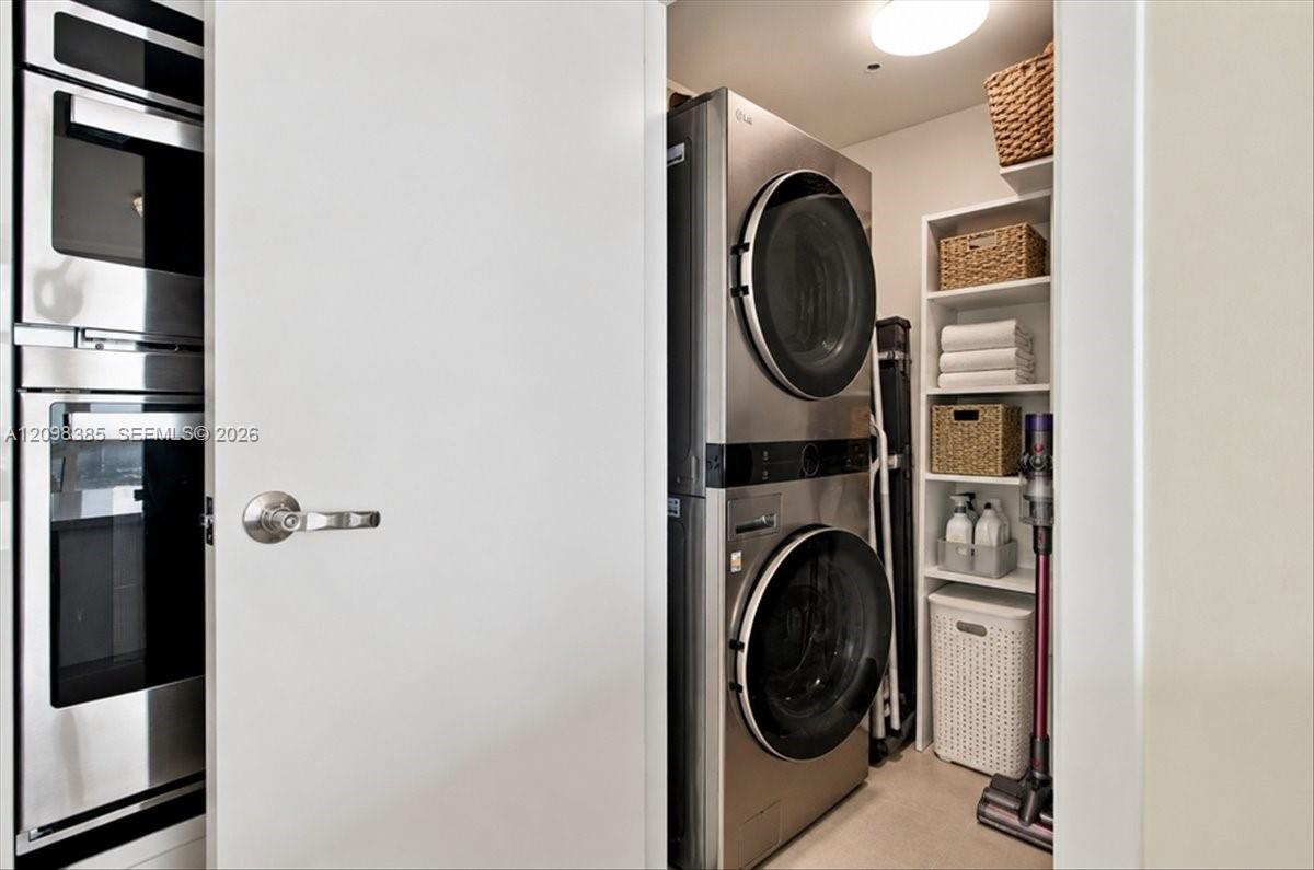 3607 1 / 1 871 sq. ft. $ 2026-09-30 0 foto