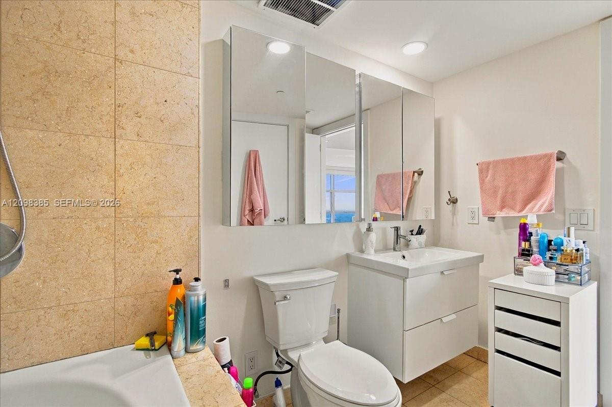3607 1 / 1 871 sq. ft. $ 2026-09-30 0 foto