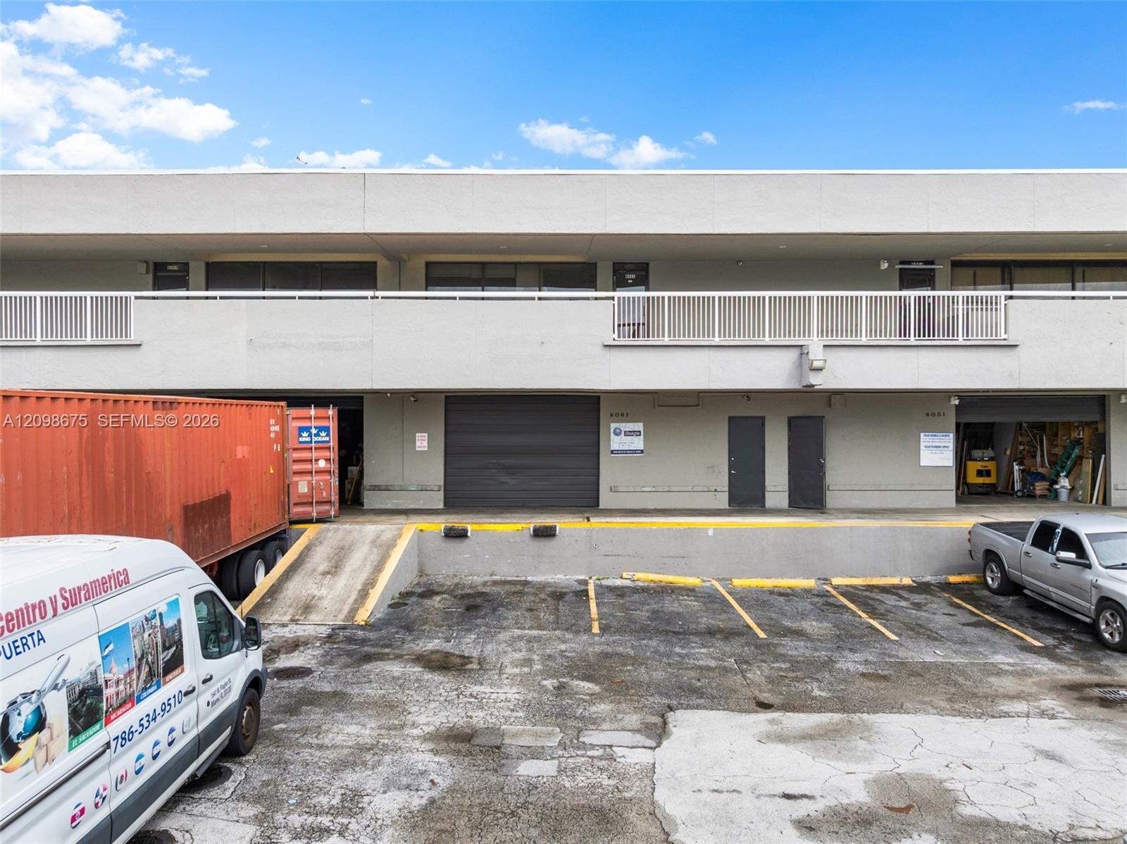 17  /   sq. ft. $ 2026-10-01 0 Photo