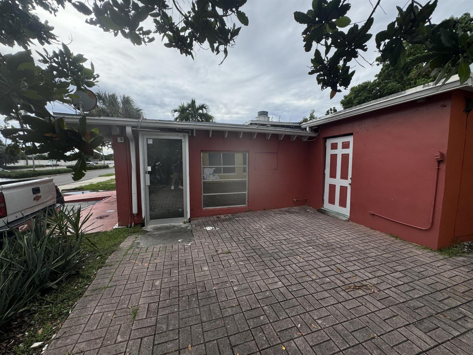  / 0  sq. ft. $ 2026-10-02 0 Photo