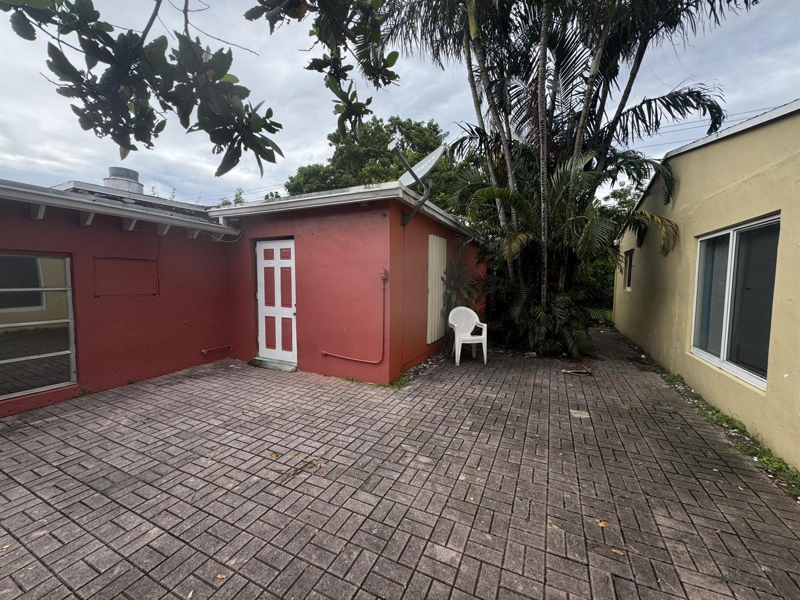   / 0  sq. ft. $ 2026-10-02 0 Photo