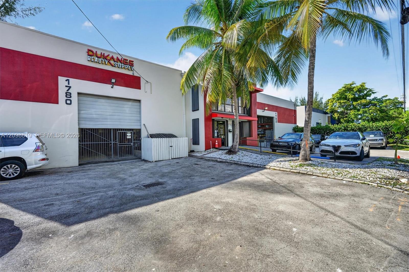 Ver detalles / sq. ft. $ 2026-10-01 0 foto