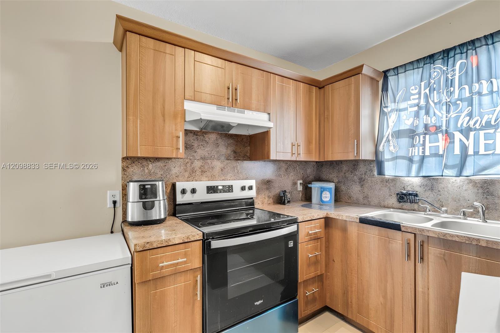 Ver detalles / 1785 sq. ft. $ 2026-10-01 0 foto