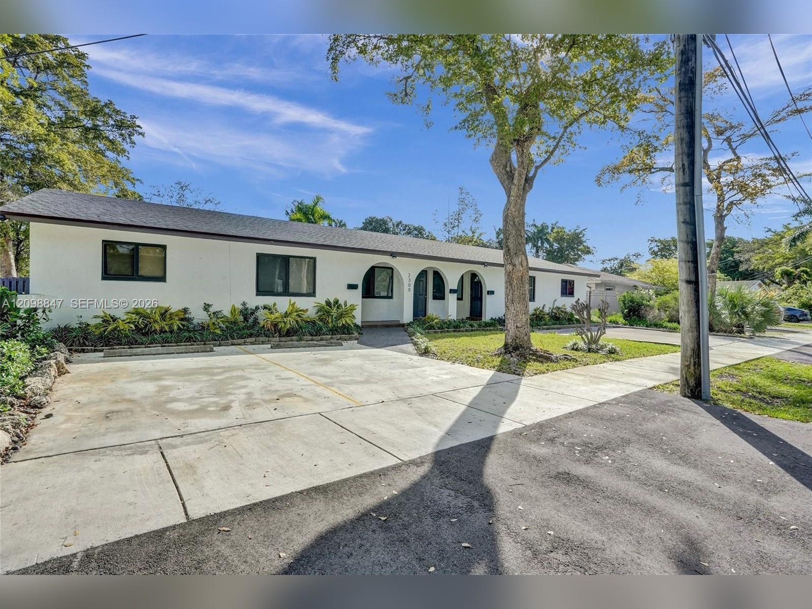 See details / 2583 sq. ft. $ 2026-10-01 0 Photo