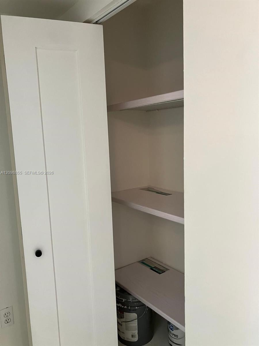 PH11 0 / 0 762 sq. ft. $ 2026-10-01 0 Photo