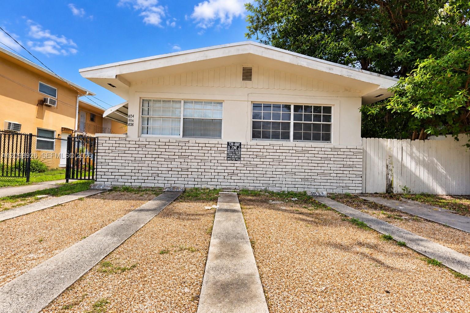 Ver detalles / 1566 sq. ft. $ 2026-10-01 0 foto