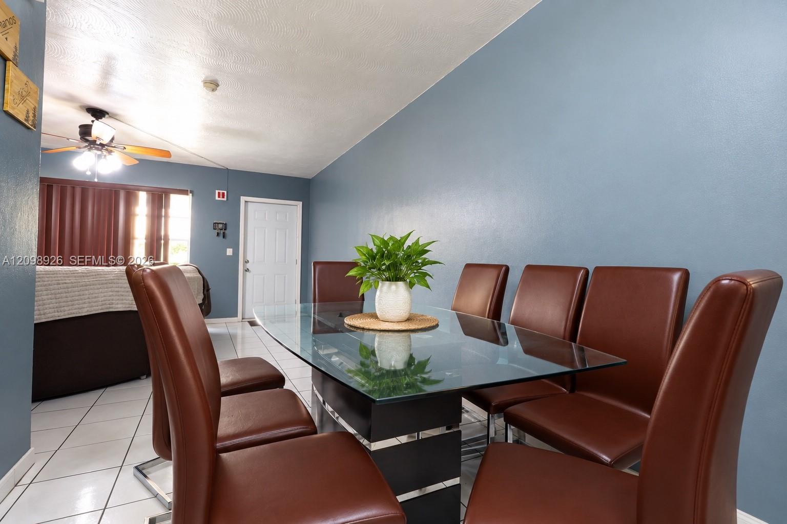 Ver detalles / 1566 sq. ft. $ 2026-10-01 0 foto