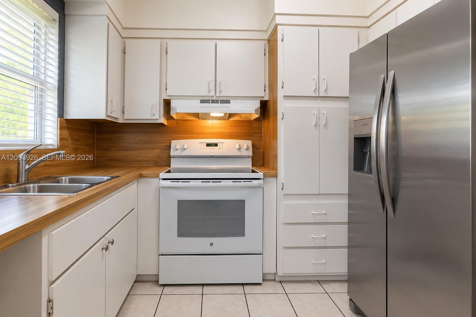 Ver detalles / 1566 sq. ft. $ 2026-10-01 0 foto