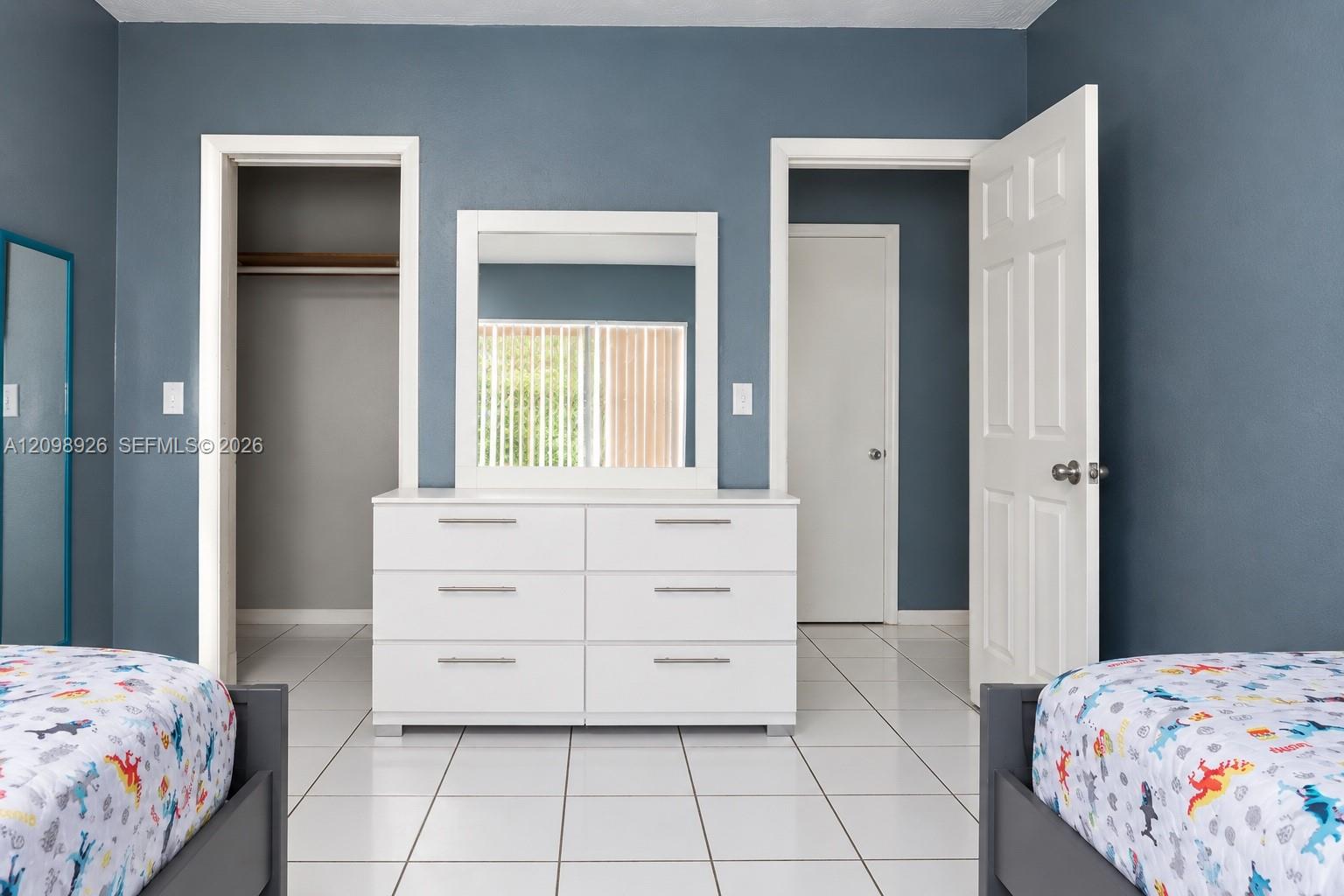 Ver detalles / 1566 sq. ft. $ 2026-10-01 0 foto