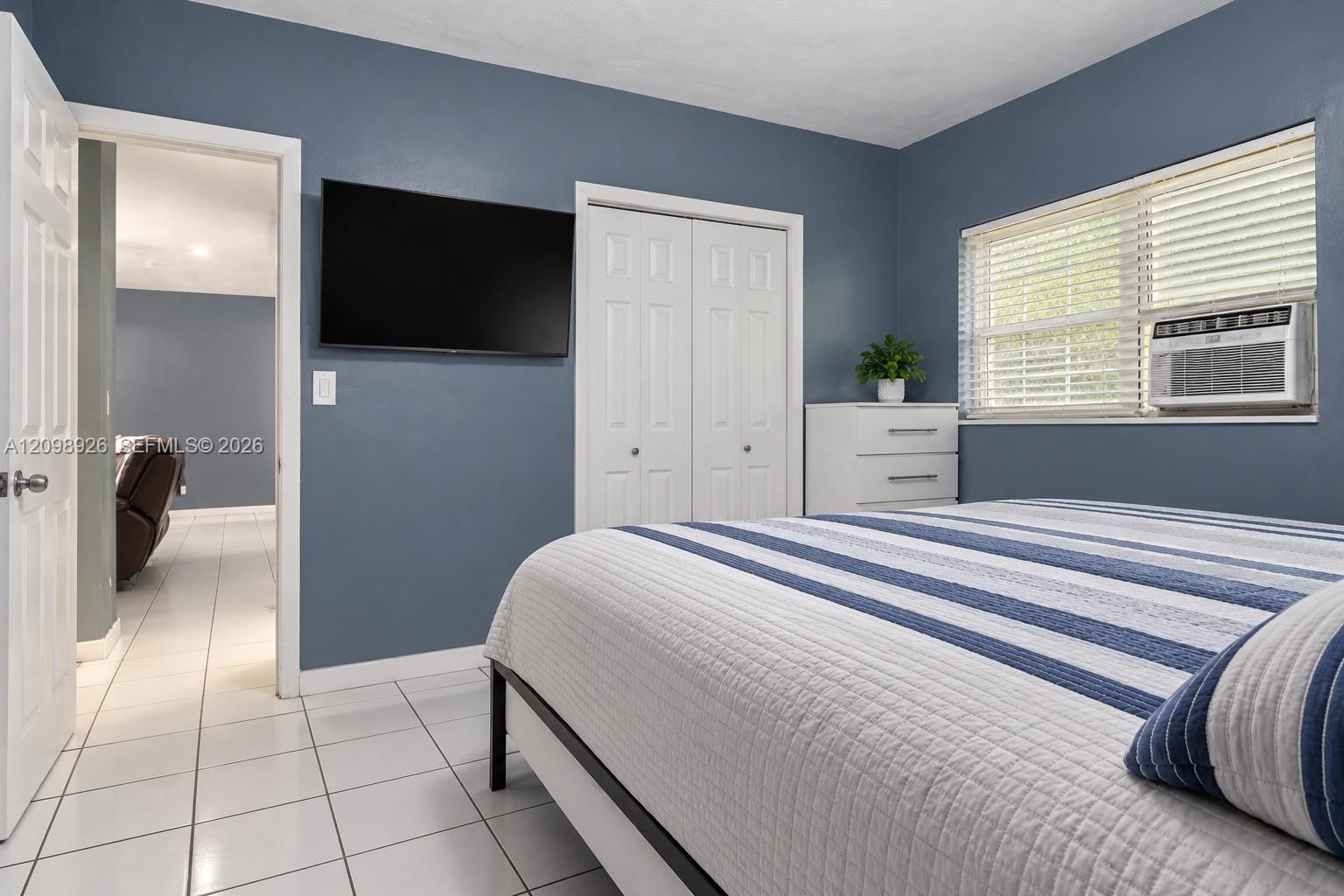 Ver detalles / 1566 sq. ft. $ 2026-10-01 0 foto