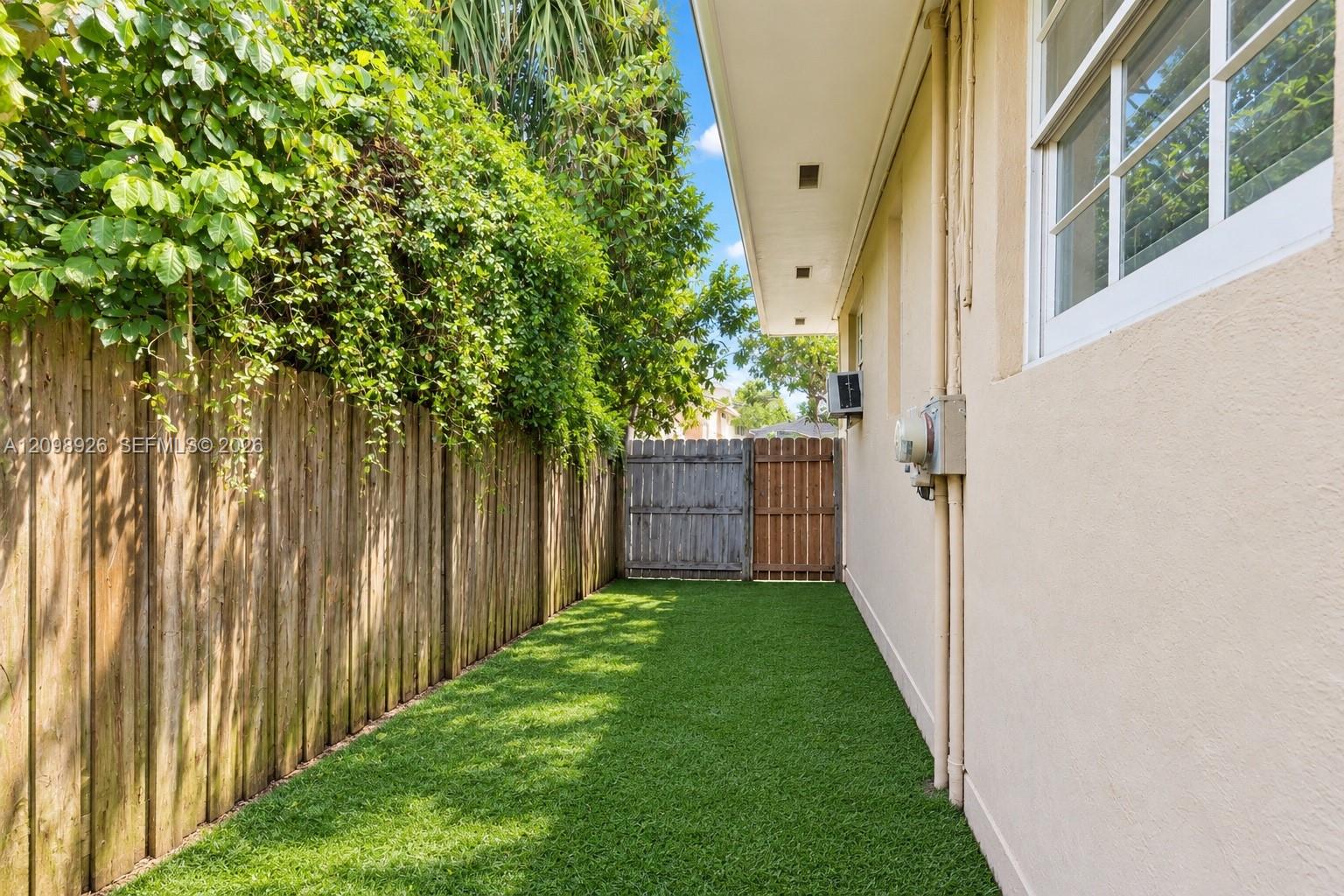 Ver detalles / 1566 sq. ft. $ 2026-10-01 0 foto