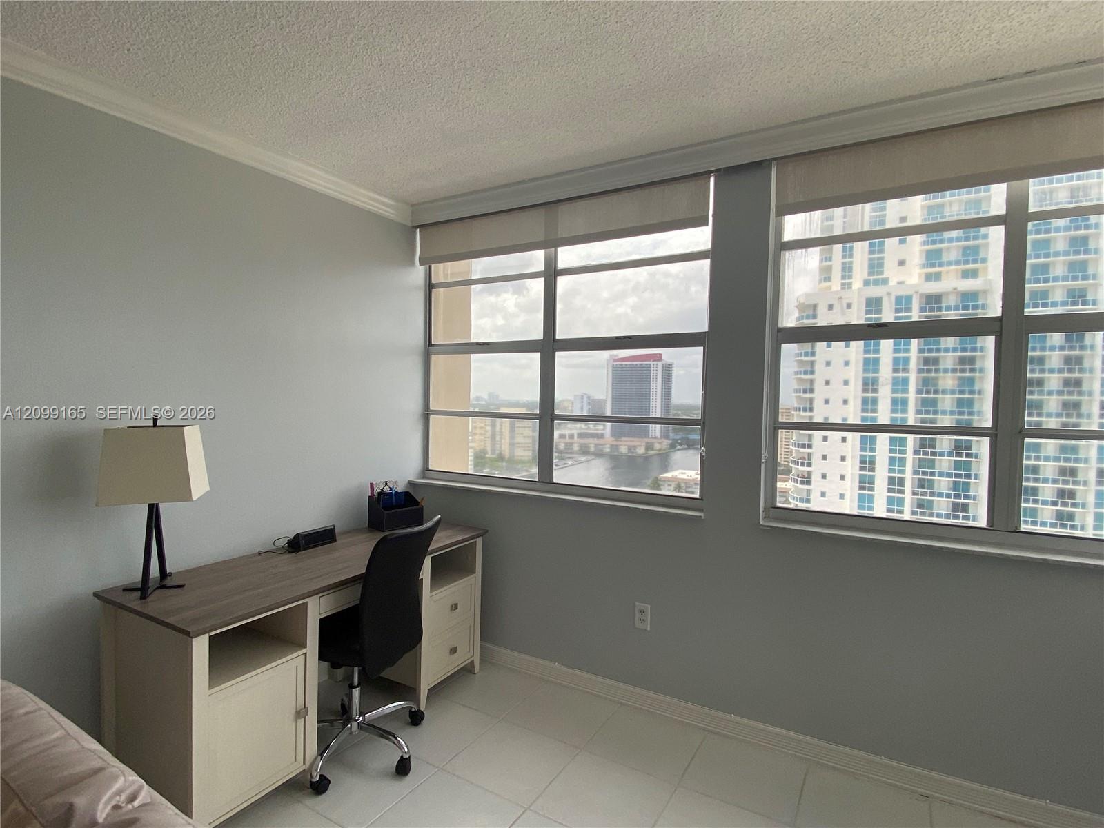 See details PHF 2 / 2 1275 sq. ft. $ 2026-10-01 0 Photo