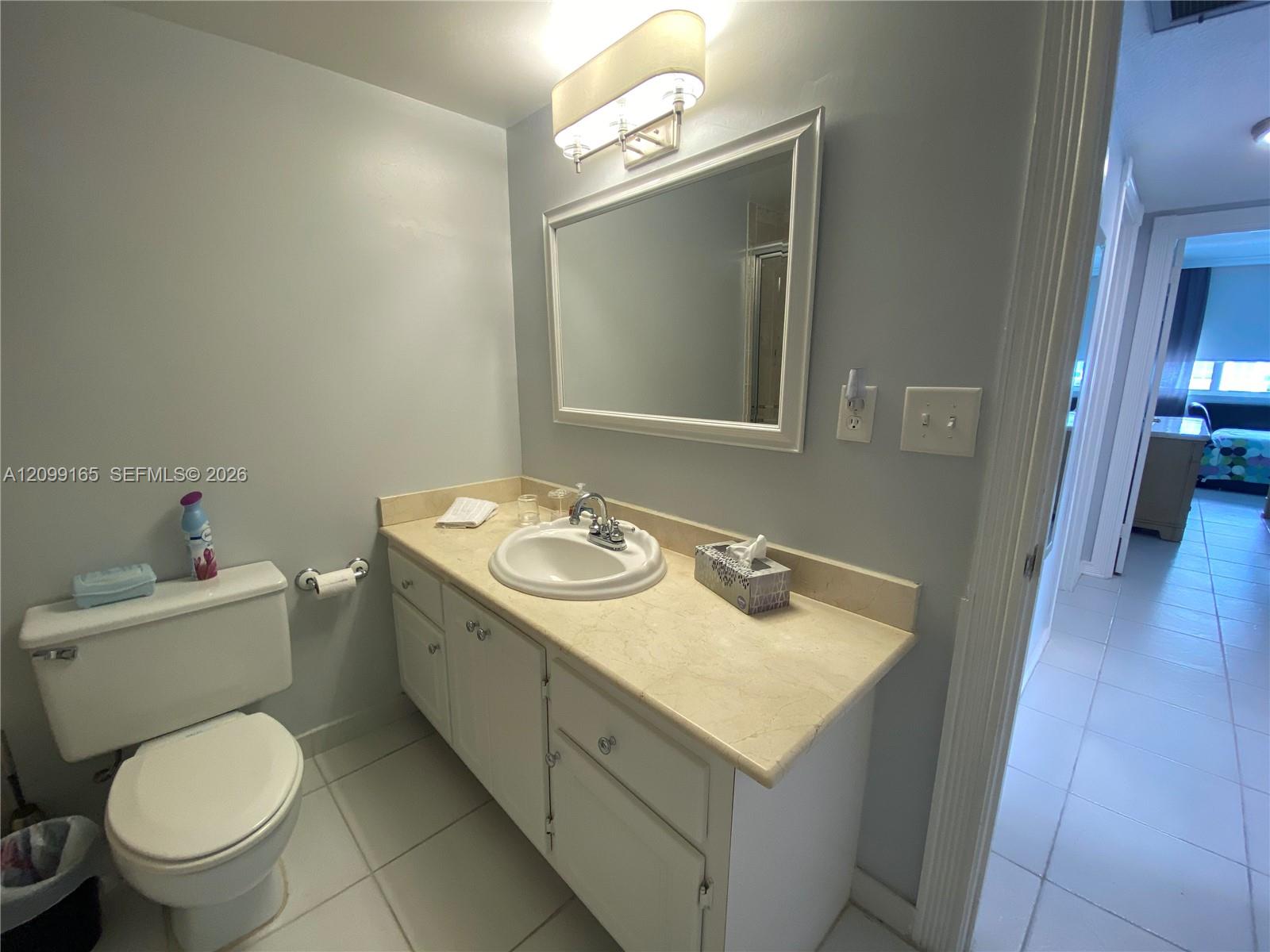 See details PHF 2 / 2 1275 sq. ft. $ 2026-10-01 0 Photo