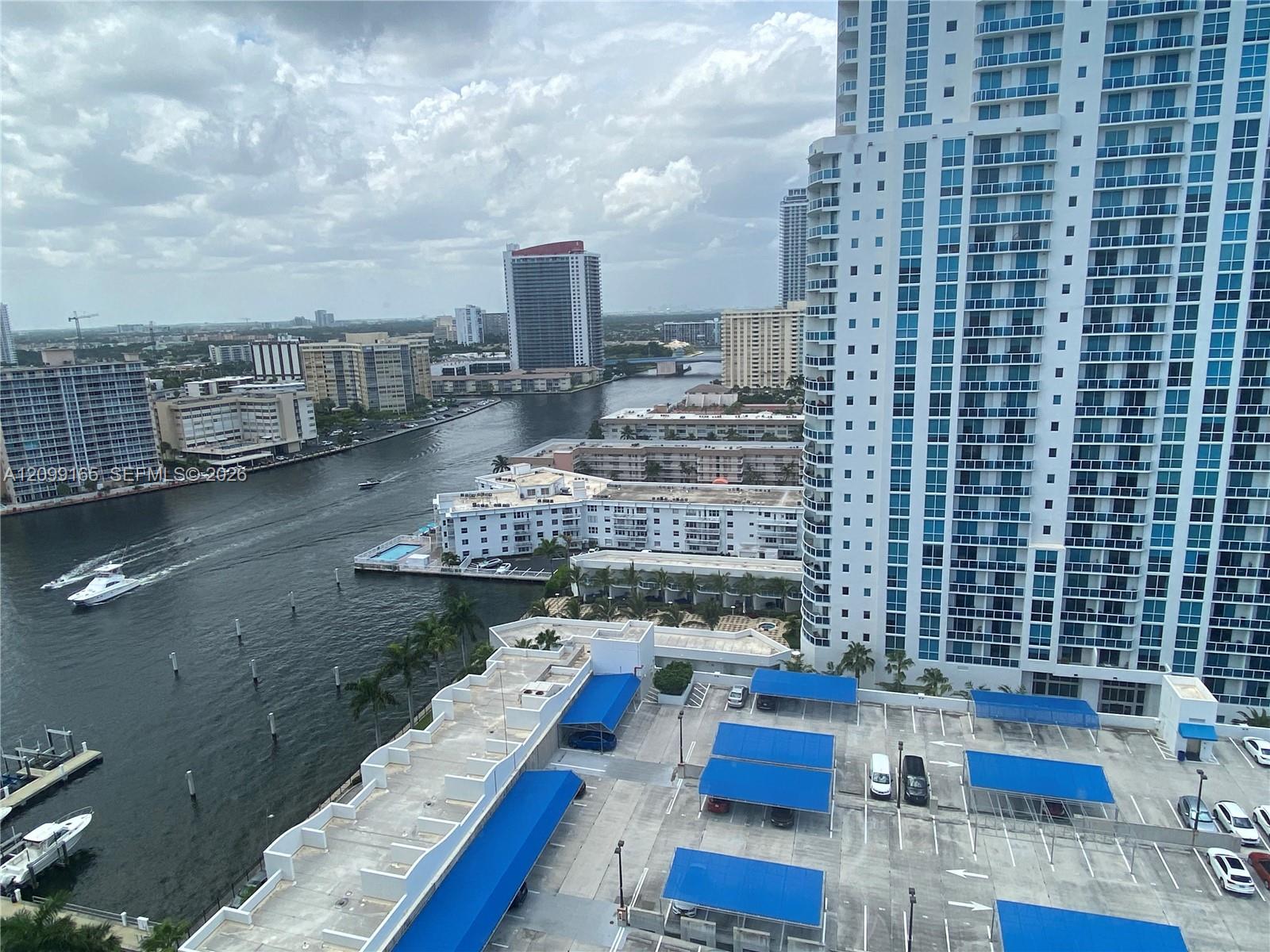See details PHF 2 / 2 1275 sq. ft. $ 2026-10-01 0 Photo