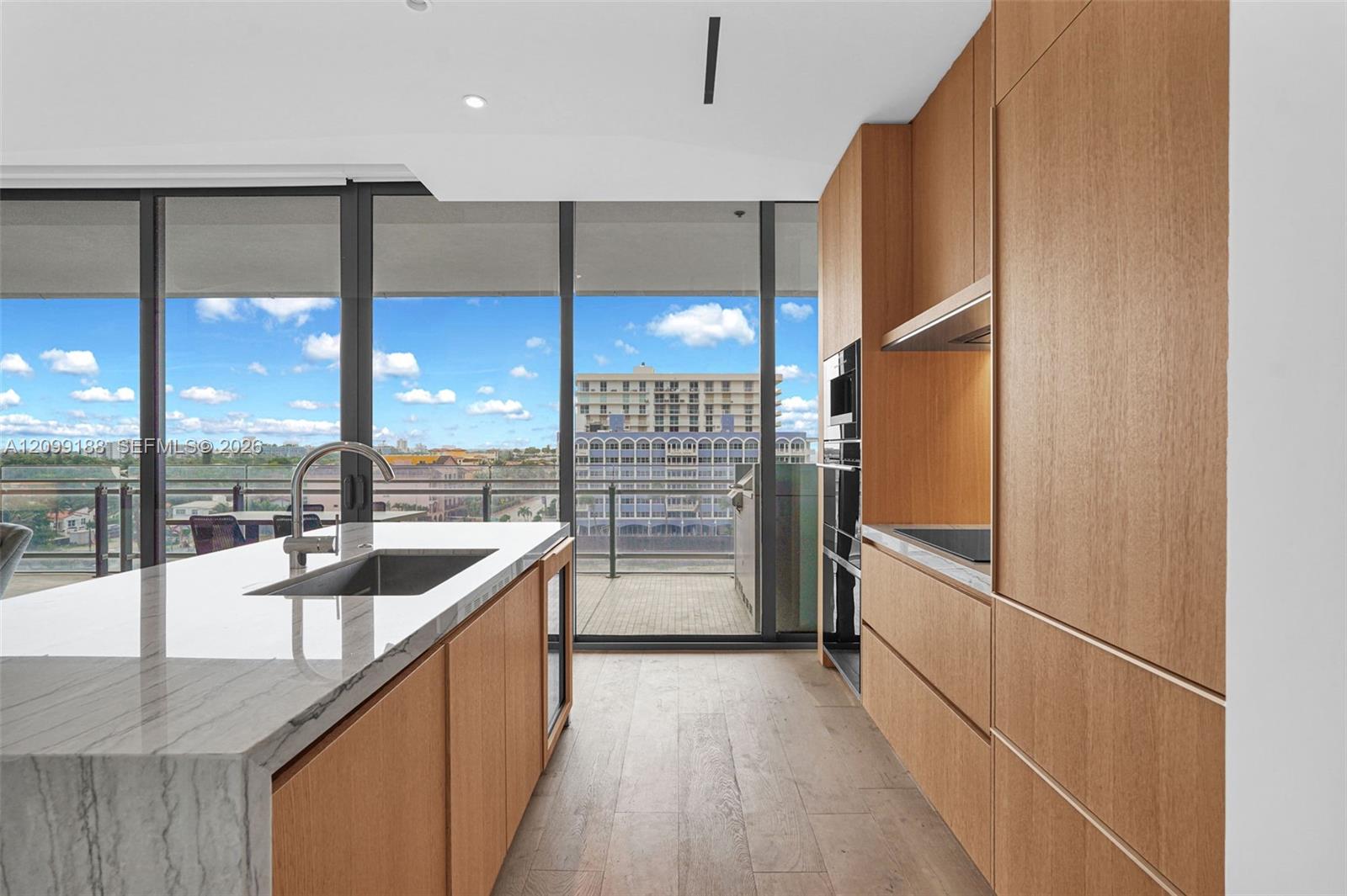 See details 603 1 / 2 1018 sq. ft. $ 2026-10-01 0 Photo