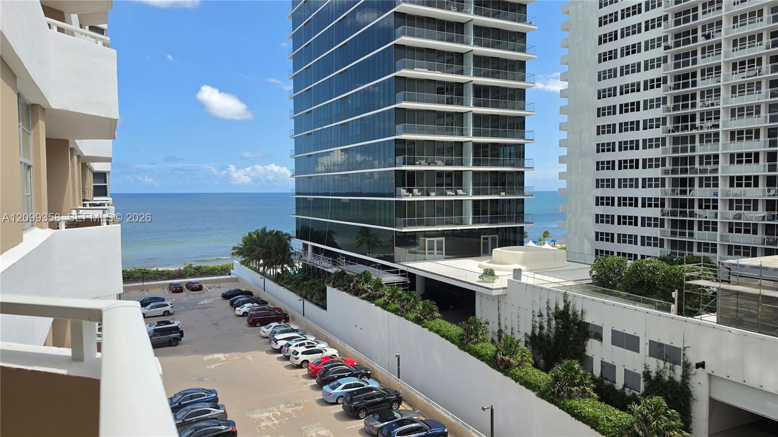 See details 6G 2 / 2 1240 sq. ft. $ 2026-10-02 0 Photo