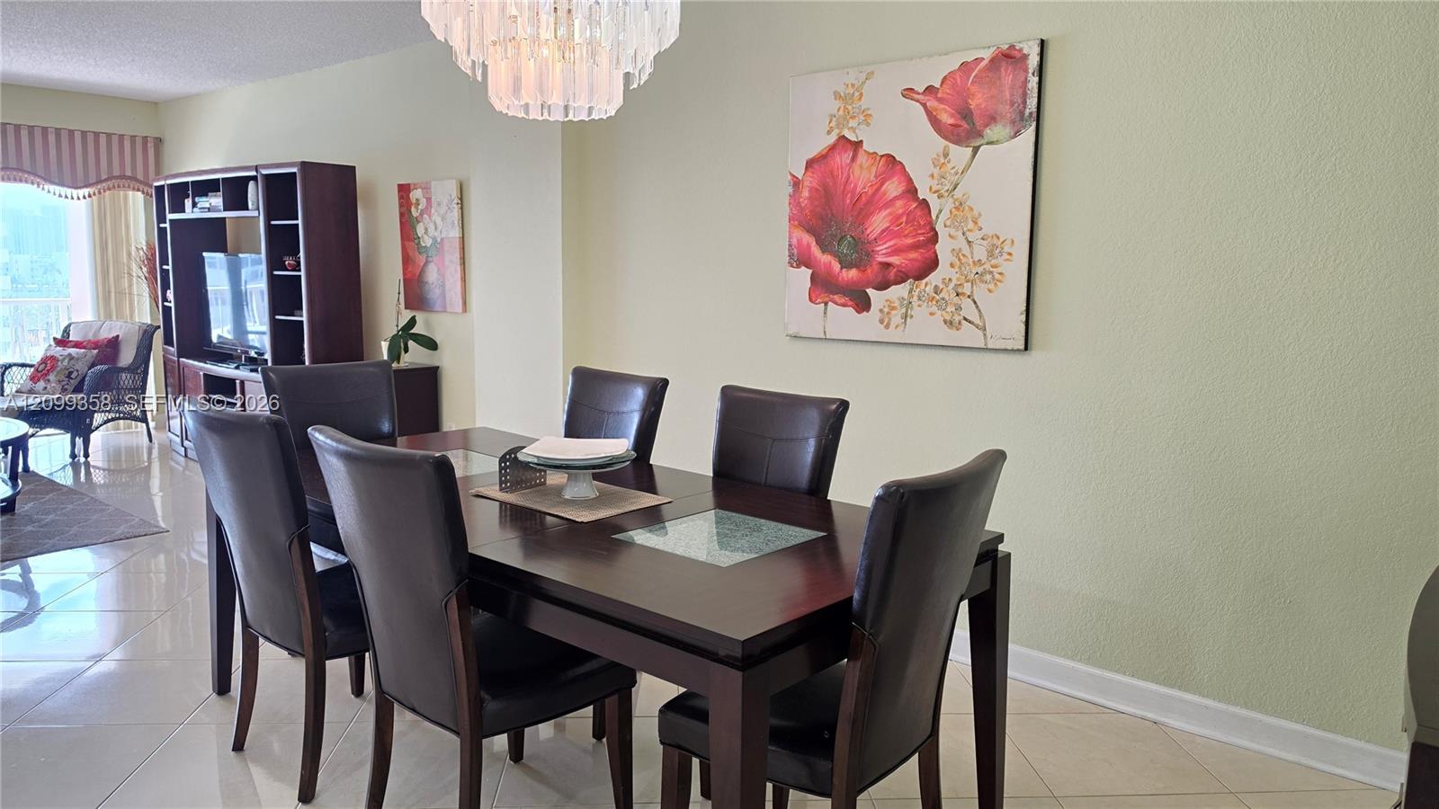See details 6G 2 / 2 1240 sq. ft. $ 2026-10-02 0 Photo