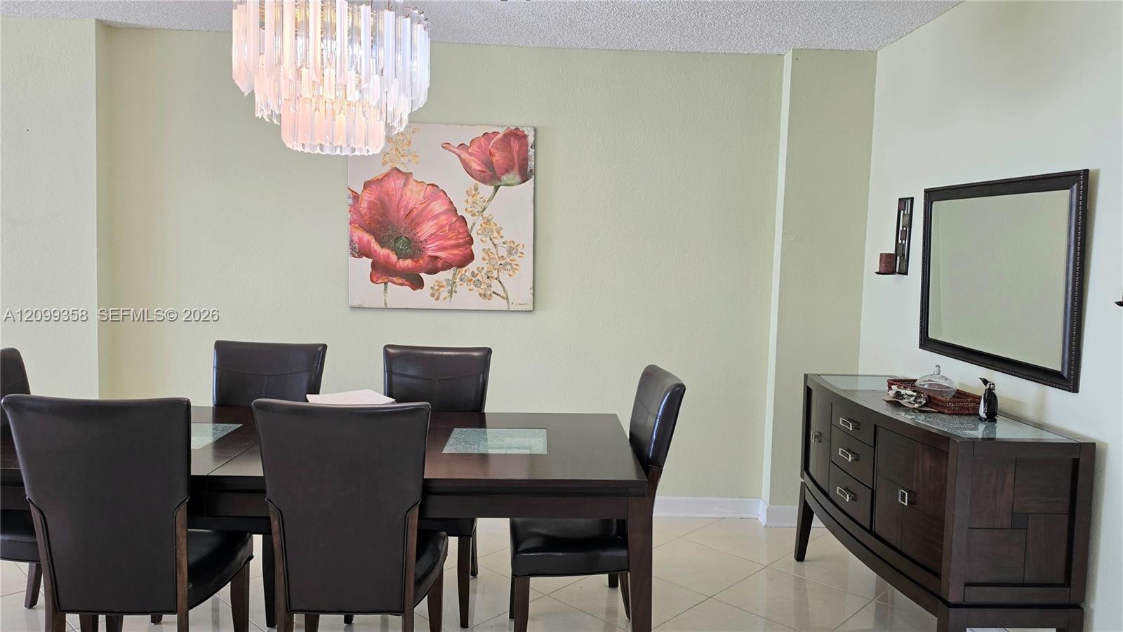 See details 6G 2 / 2 1240 sq. ft. $ 2026-10-02 0 Photo
