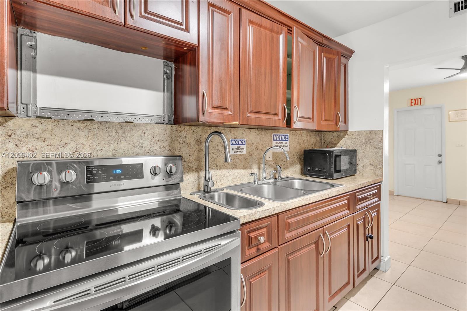   /  2664 sq. ft. $ 2026-10-02 0 foto