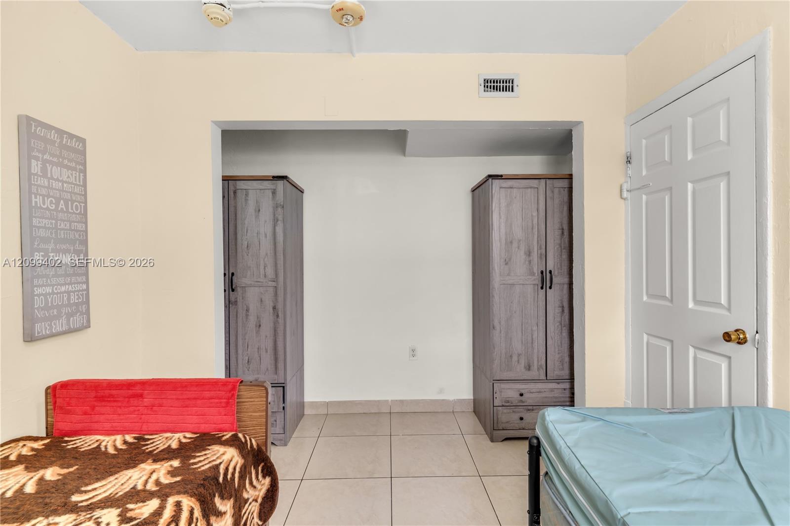  /  2664 sq. ft. $ 2026-10-02 0 foto