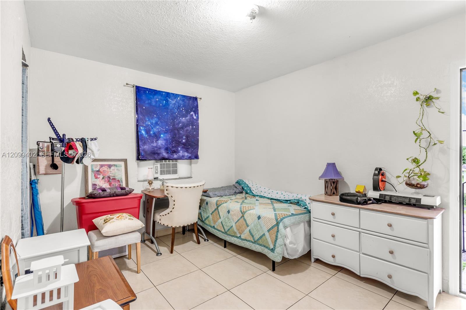   /  2664 sq. ft. $ 2026-10-02 0 foto
