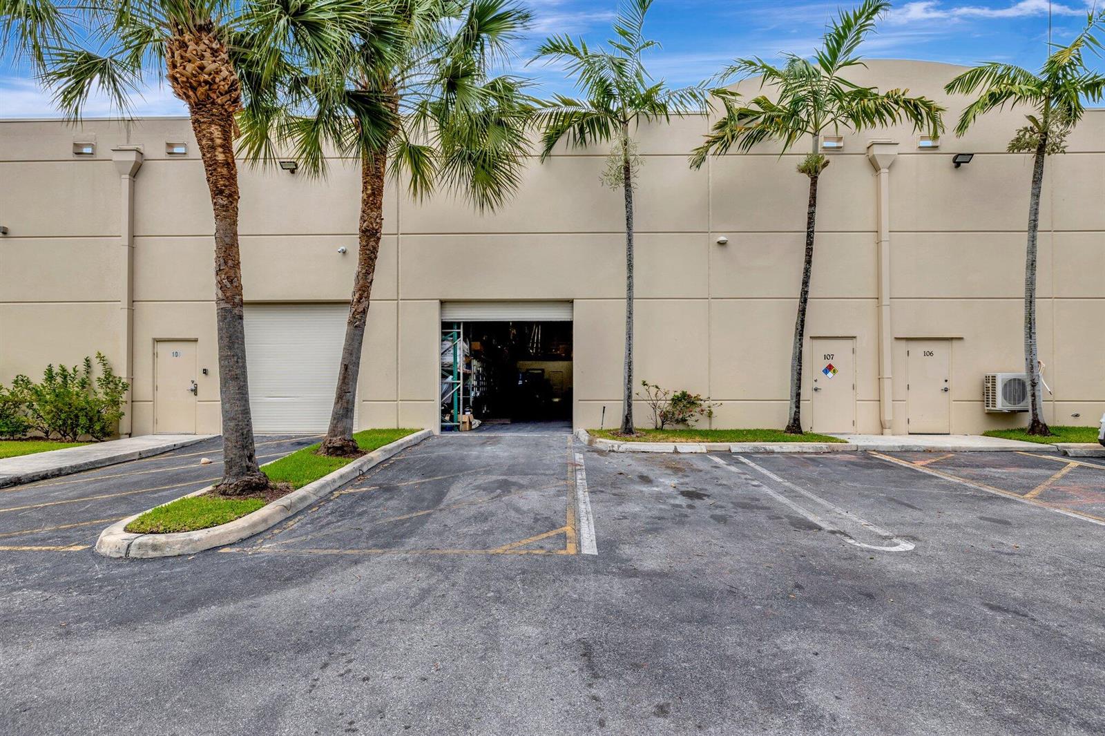 107  / 0  sq. ft. $ 2026-10-03 0 Photo