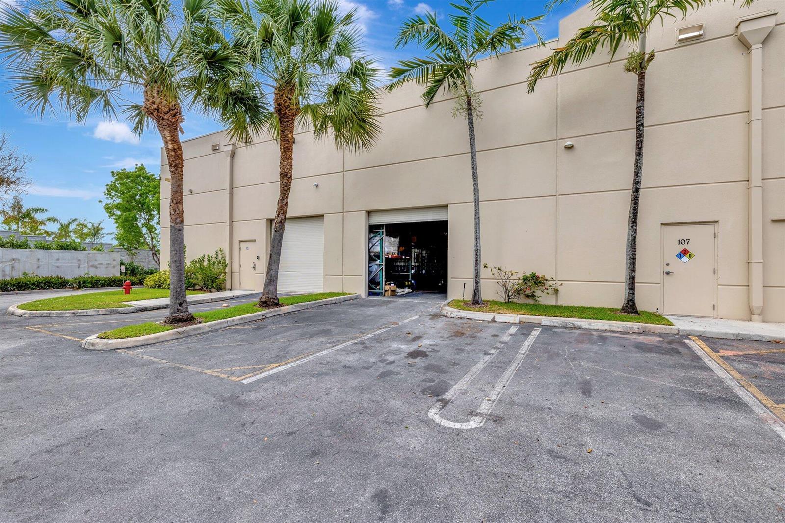 107  / 0  sq. ft. $ 2026-10-03 0 Photo
