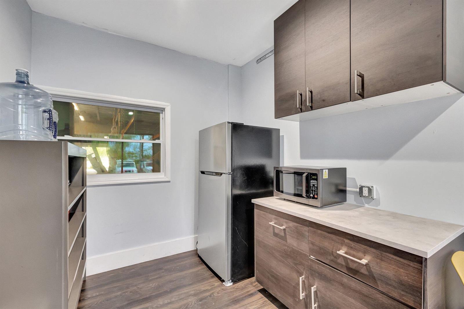107  / 0  sq. ft. $ 2026-10-03 0 Photo