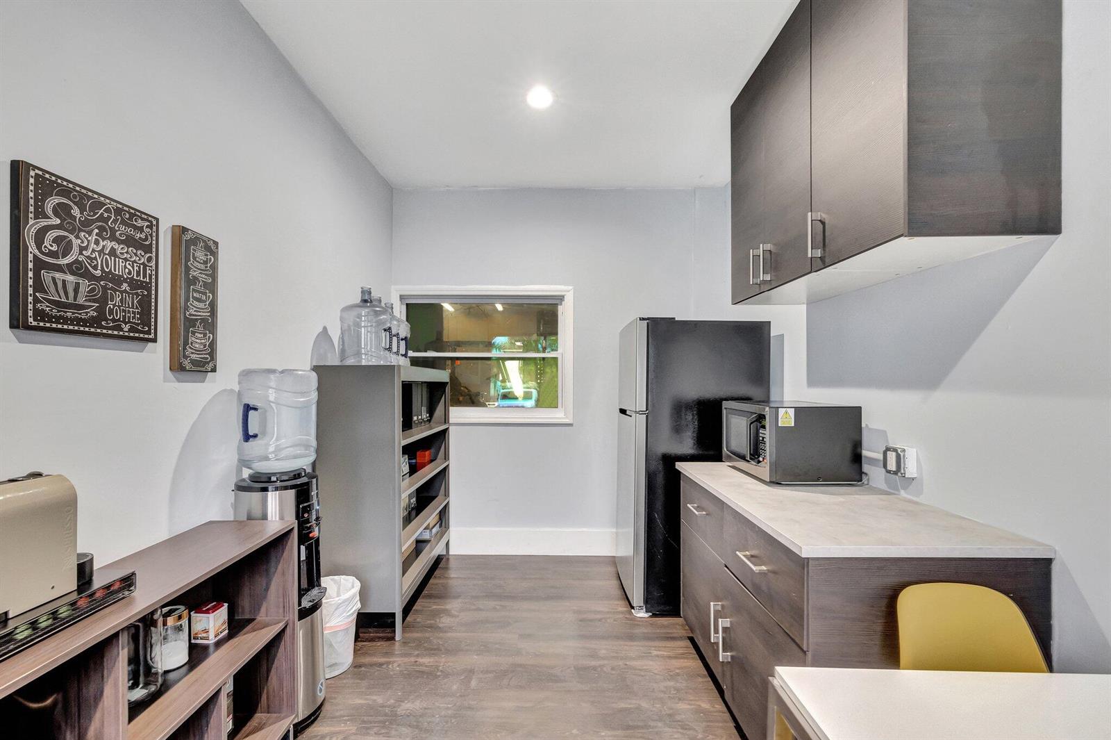 107  / 0  sq. ft. $ 2026-10-03 0 Photo