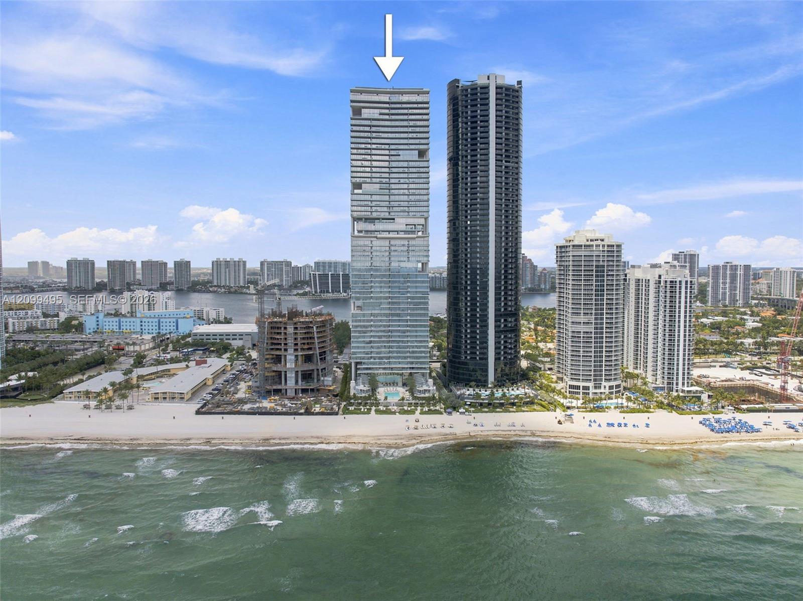 1404 4 / 6 3252 sq. ft. $ 2026-10-02 0 Photo