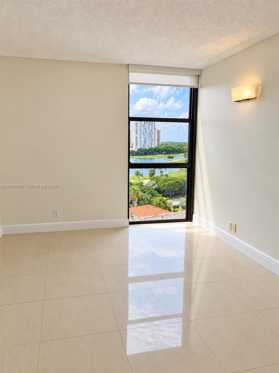 Photo 22 of Country Club Dr