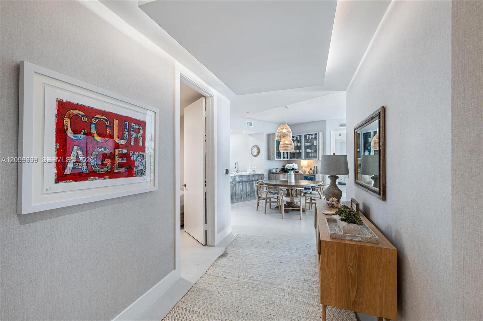 See details 1007 2 / 3 2106 sq. ft. $ 2026-10-02 0 Photo