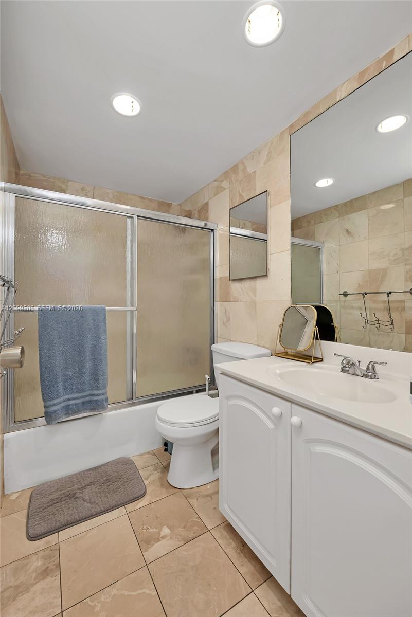 Photo 31 of Ocean Dr