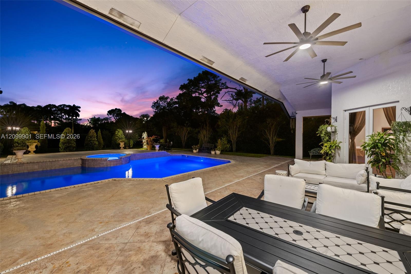 Ver detalles 6775 6 / 4 sq. ft. $ 2026-10-02 0 foto