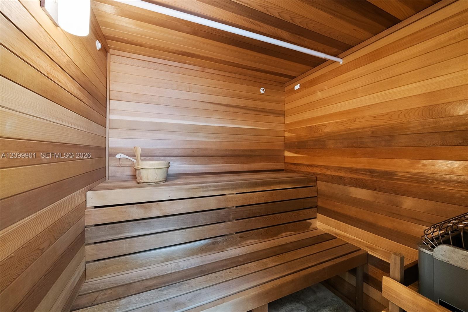 Ver detalles 6775 6 / 4 sq. ft. $ 2026-10-02 0 foto