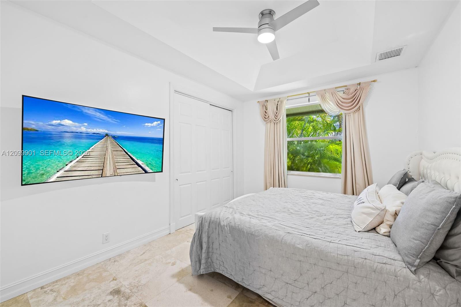 Ver detalles 6775 6 / 4 sq. ft. $ 2026-10-02 0 foto