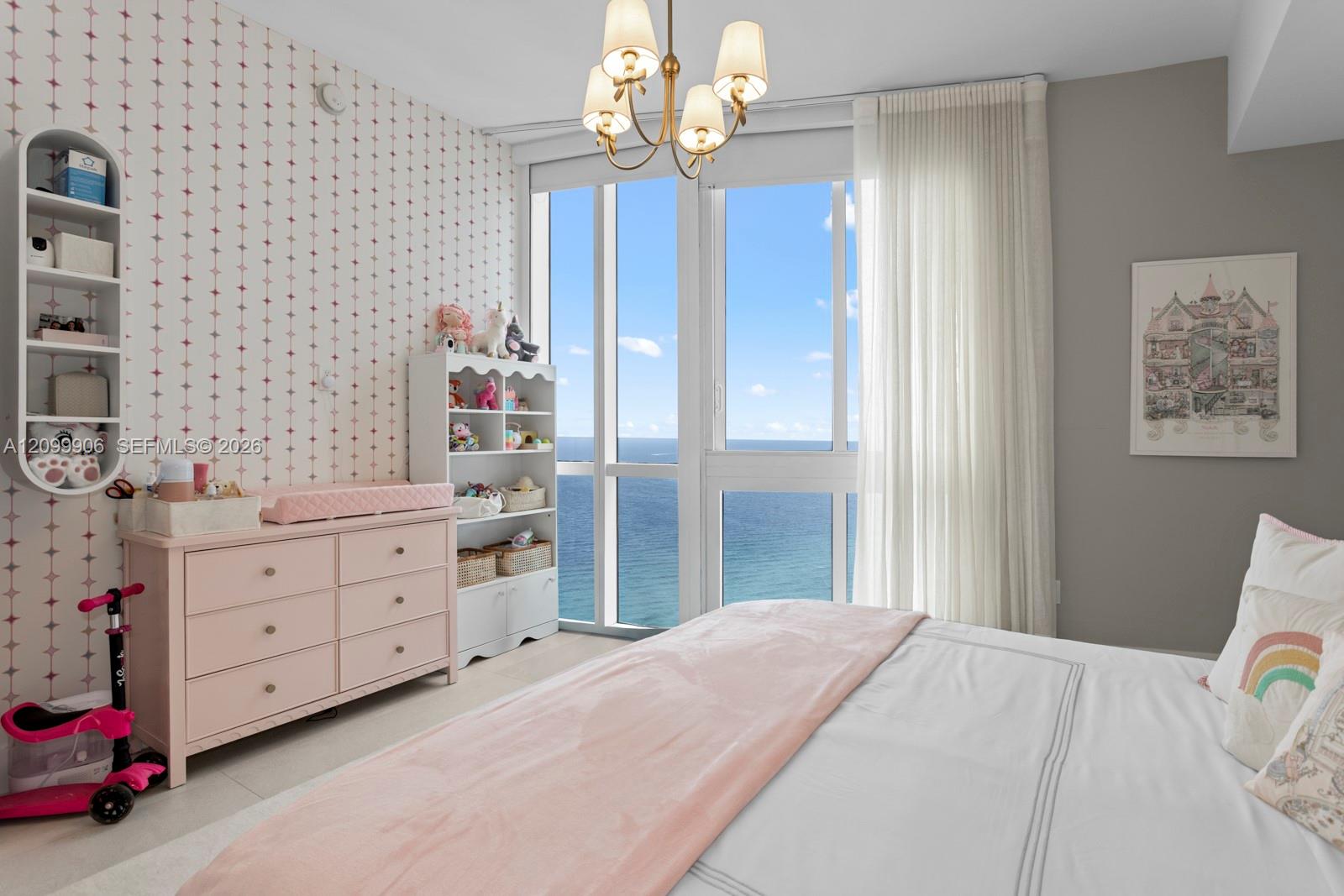 See details 2901 3 / 4 2768 sq. ft. $ 2026-10-02 0 Photo
