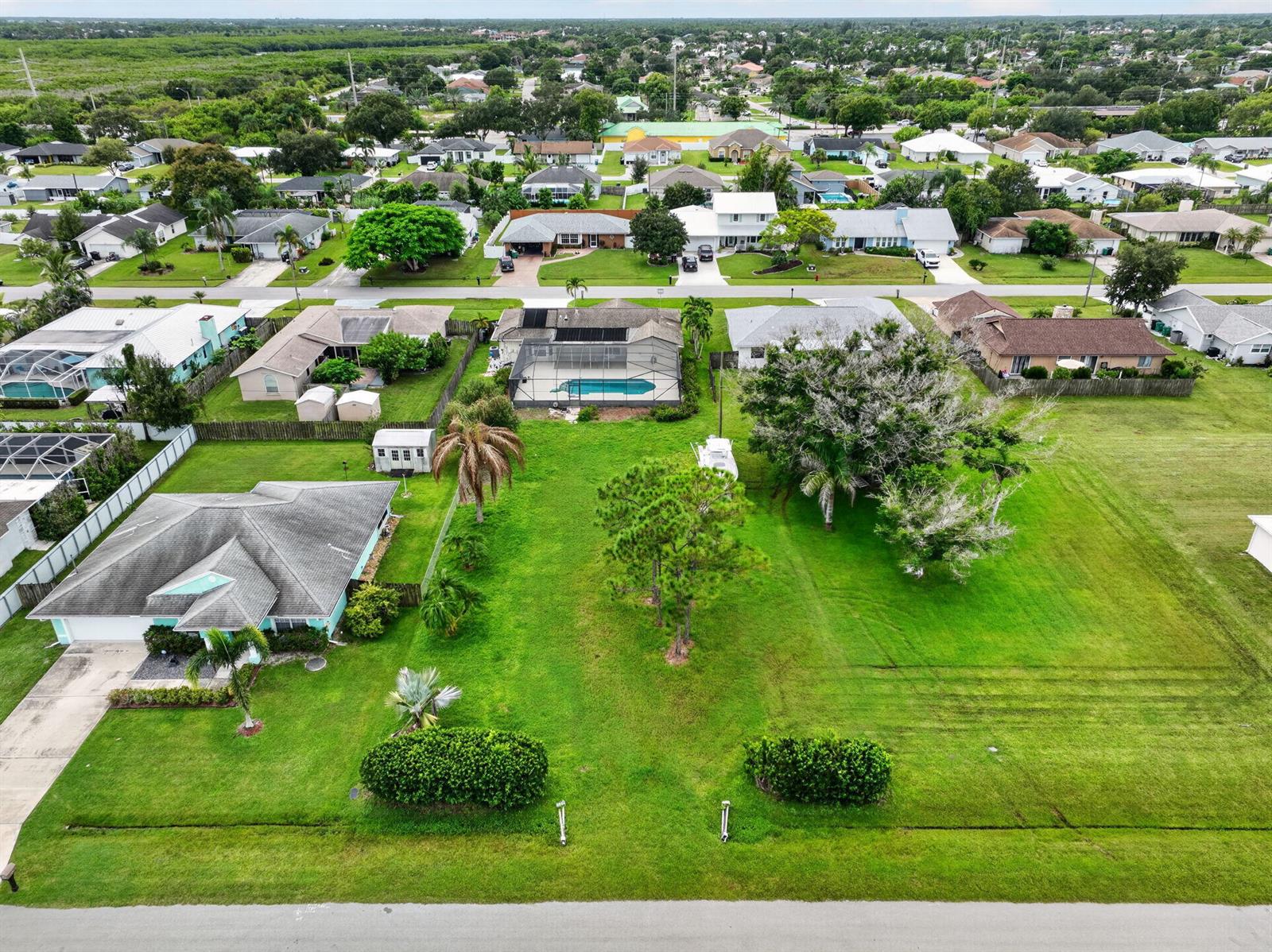   / 0  sq. ft. $ 2026-10-03 0 foto
