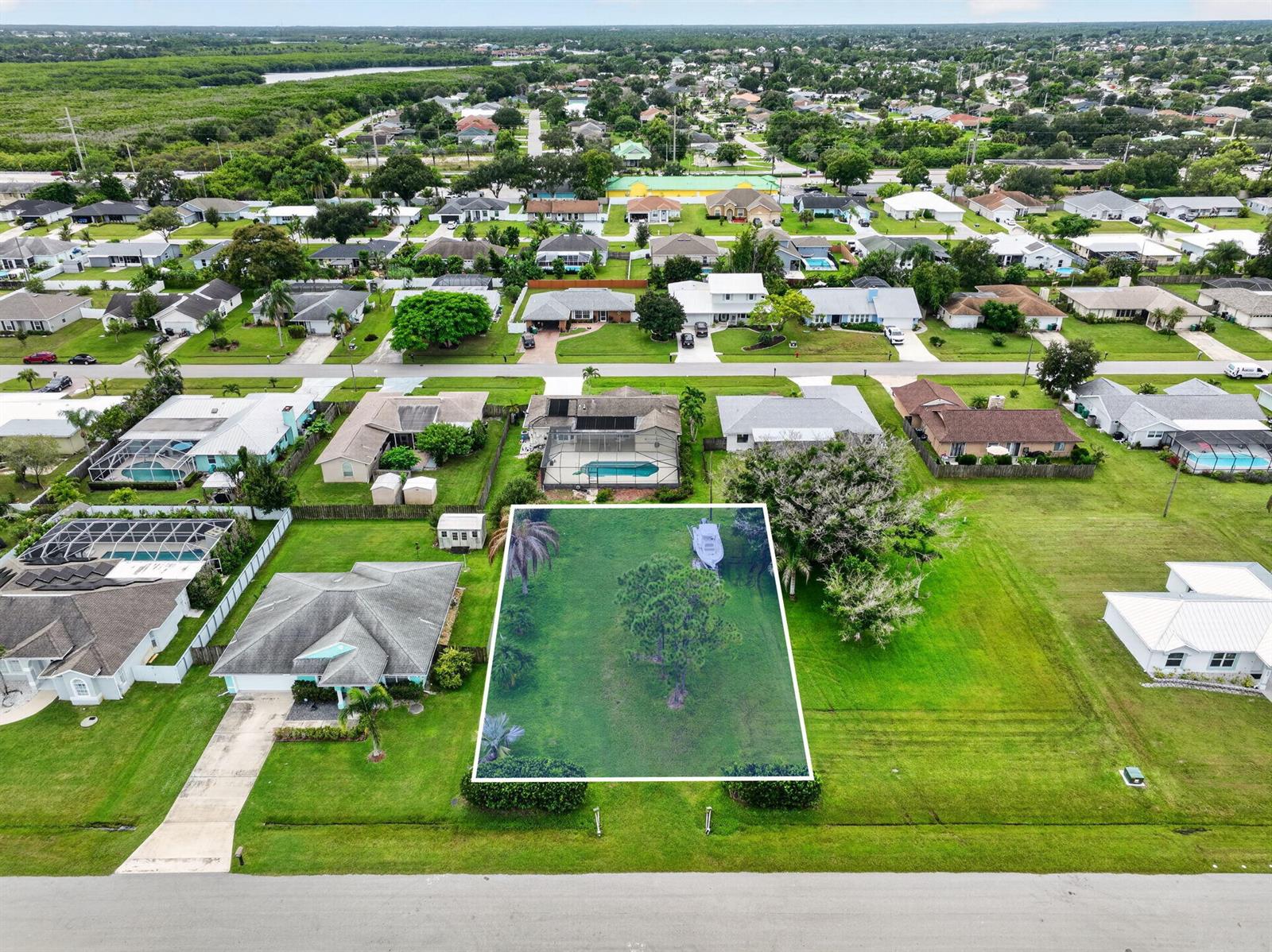   / 0  sq. ft. $ 2026-10-03 0 foto