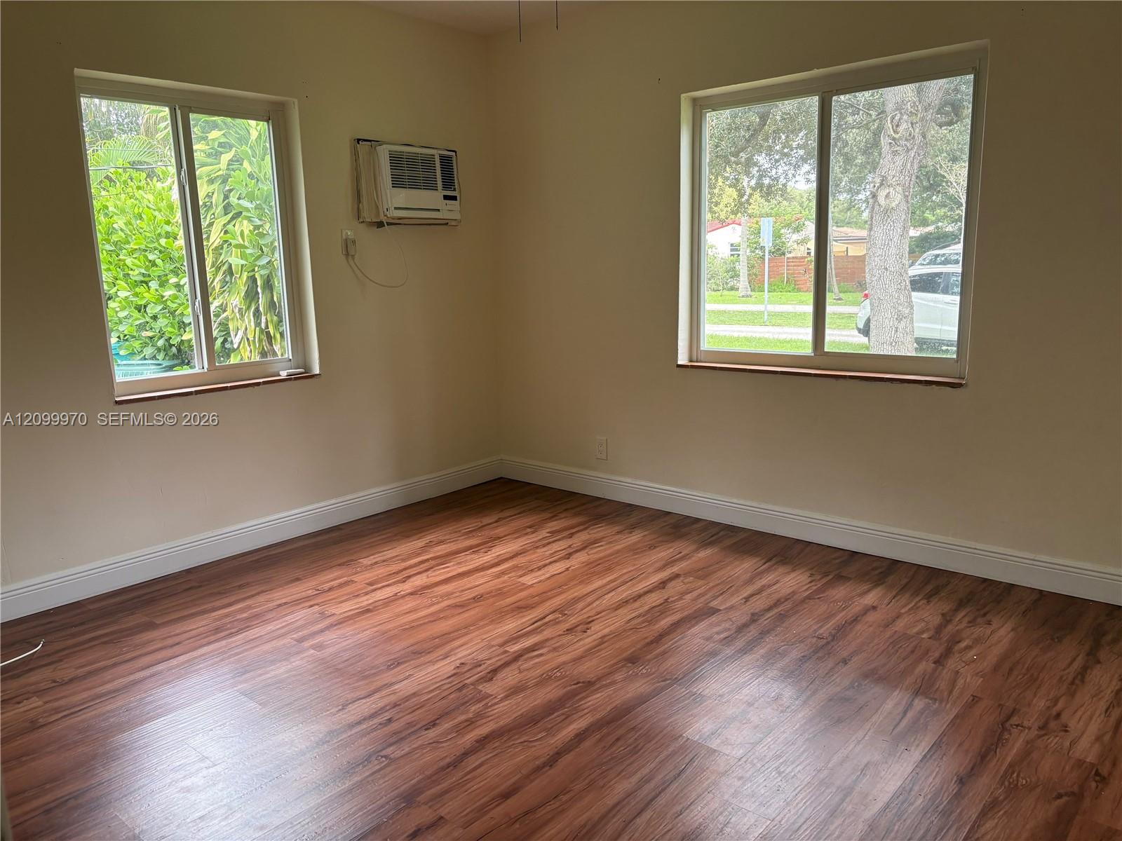 See details / 1668 sq. ft. $ 2026-10-03 0 Photo
