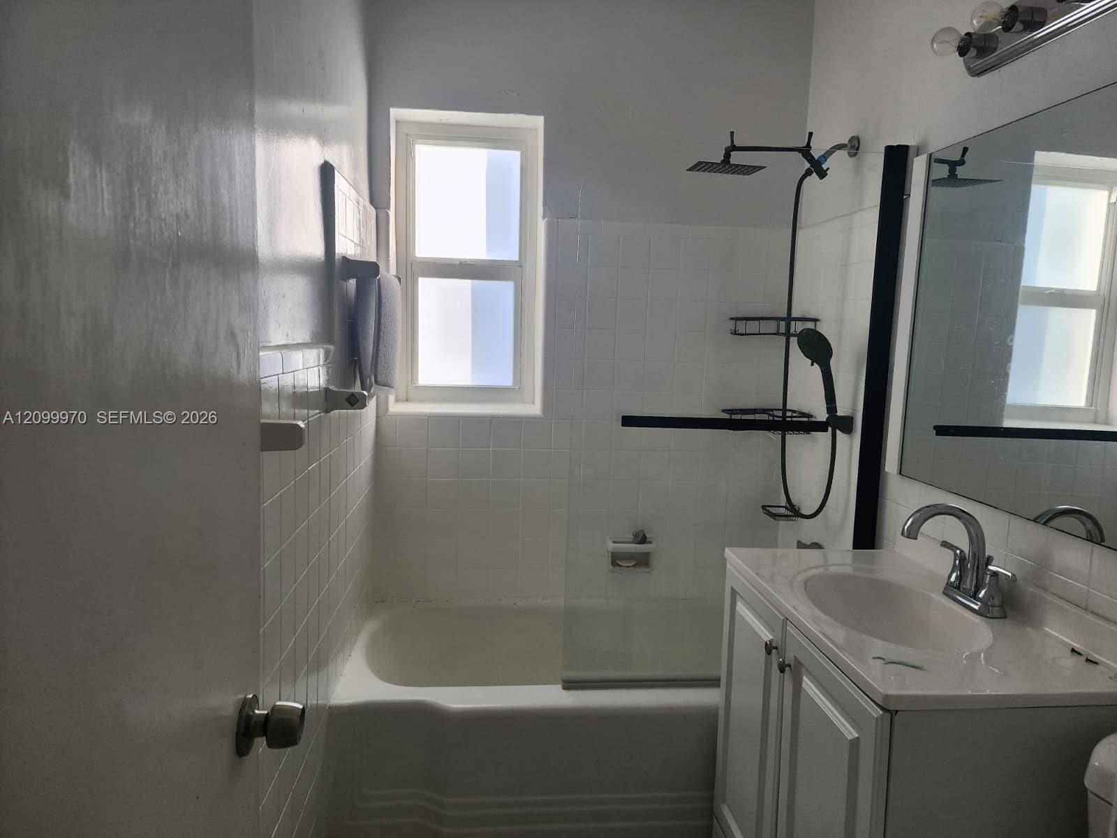 See details / 1668 sq. ft. $ 2026-10-03 0 Photo