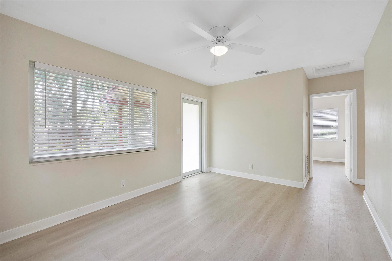 Ver detalles / 0 1742 sq. ft. $ 2026-10-04 0 foto